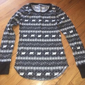 Black and white pj top